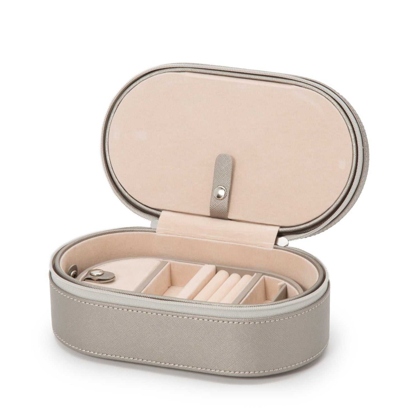 Jewellery BoxWolf Heritage Oval Zip Case Jewellery Box Pewter Saffiano 280634Introducing the Wolf Heritage Oval Zip Case Jewellery Box in Pewter Saffiano (Model 280634) – a harmonious blend of classic style and functional design. This excepti